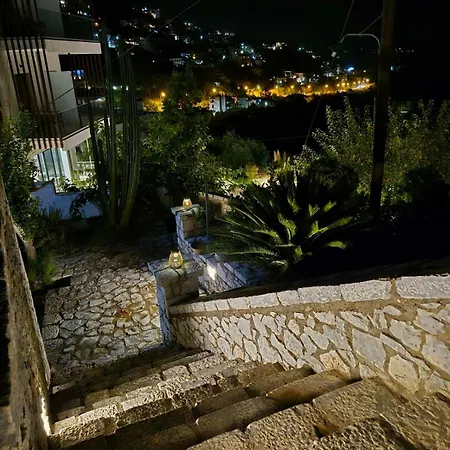 Malvazios #5 *