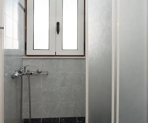 Malvazios #5 Appartement *